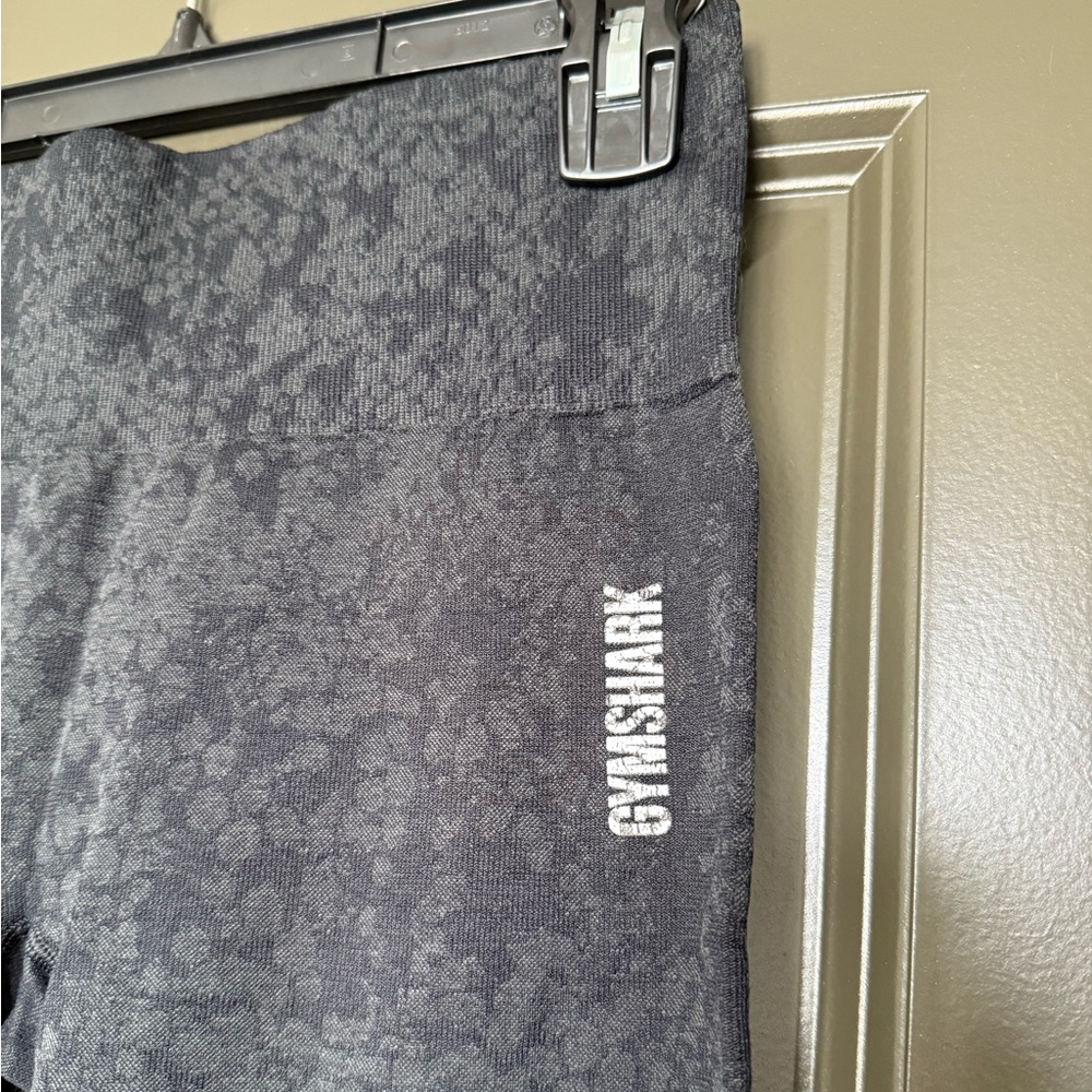 Adapt Seamless Leggings - Picture 2 of 5